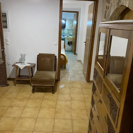 Traditional House With Breathtaking View, Makis Sívros