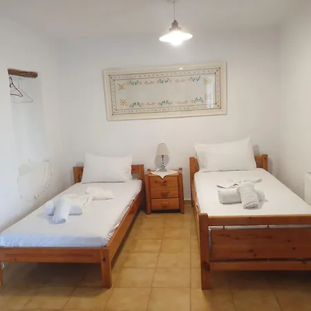 Apartament Traditional House With Breathtaking View, Makis
